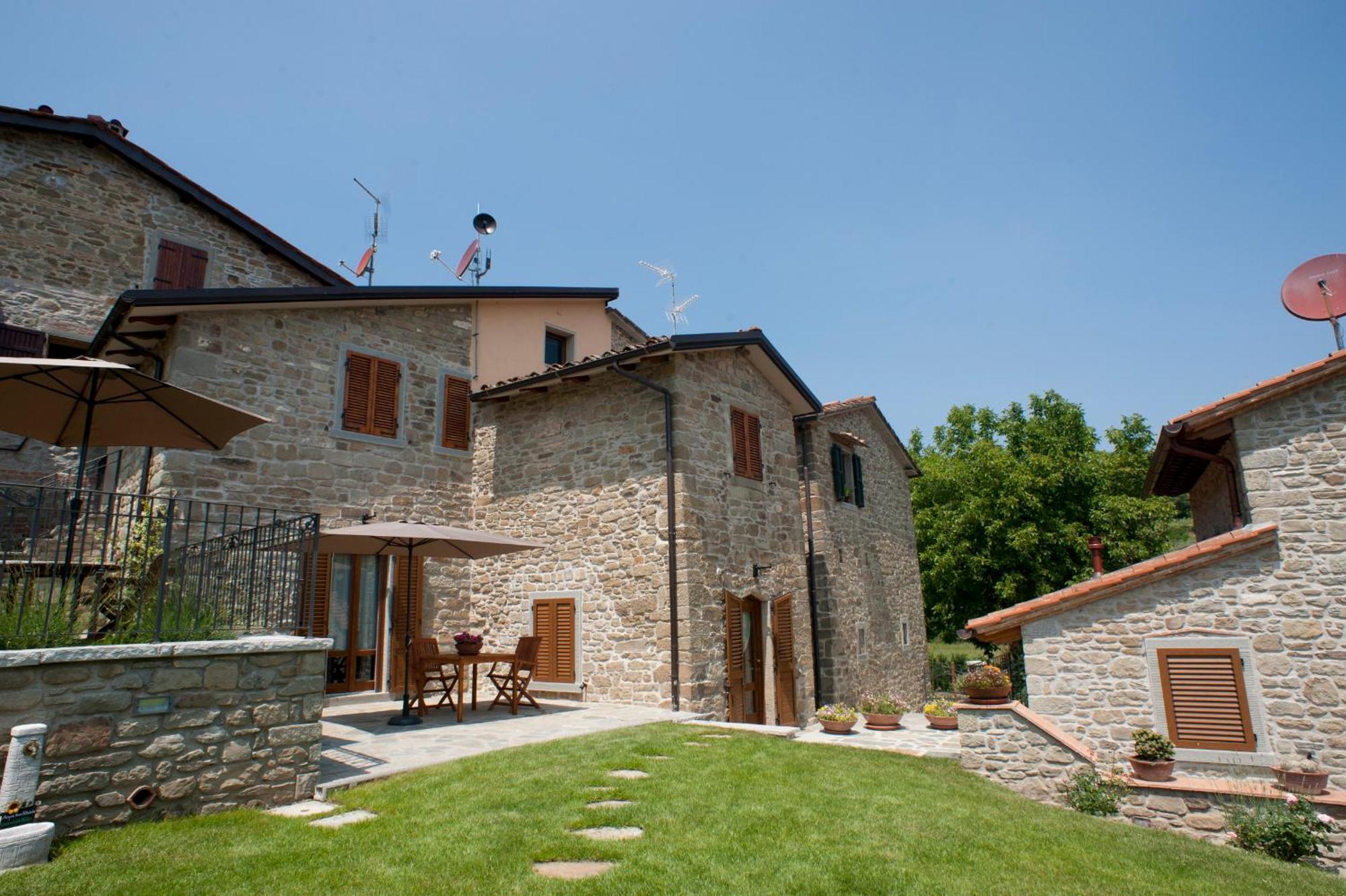 Podere Verdi Colline Poppi Exterior foto