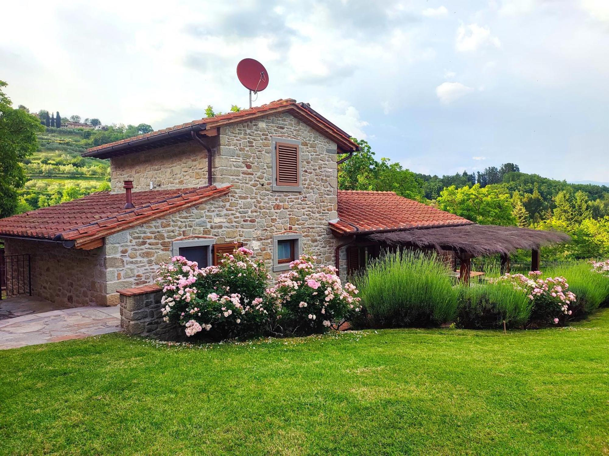 Podere Verdi Colline Poppi Exterior foto