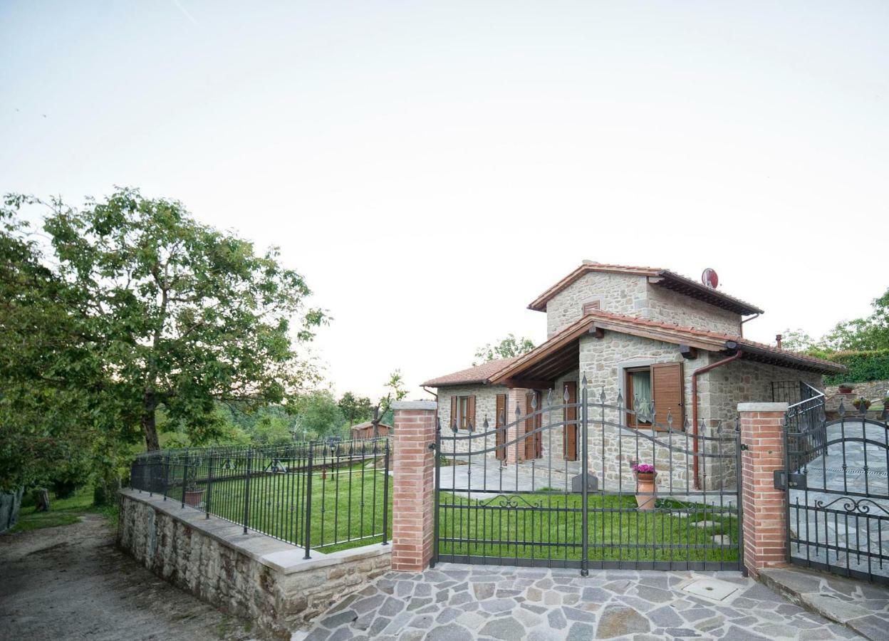 Podere Verdi Colline Poppi Exterior foto